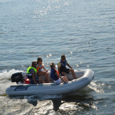 Freestyle Tender F390 with Aluminium Floorboards