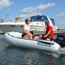 Freestyle Tender F300 with Aluminium Floorboards