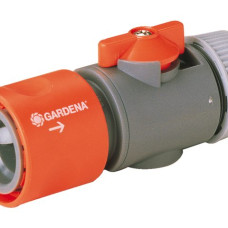 Adaptor with adjustable valve