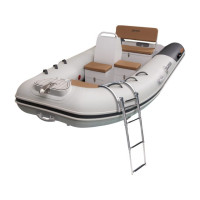 Boarding ladder telescopic for inflatable boat