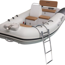 Boarding ladder telescopic for inflatable boat