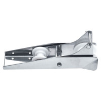 Bow roller pivoting