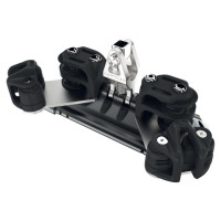 Car with upstand + 4 sheaves + cleat